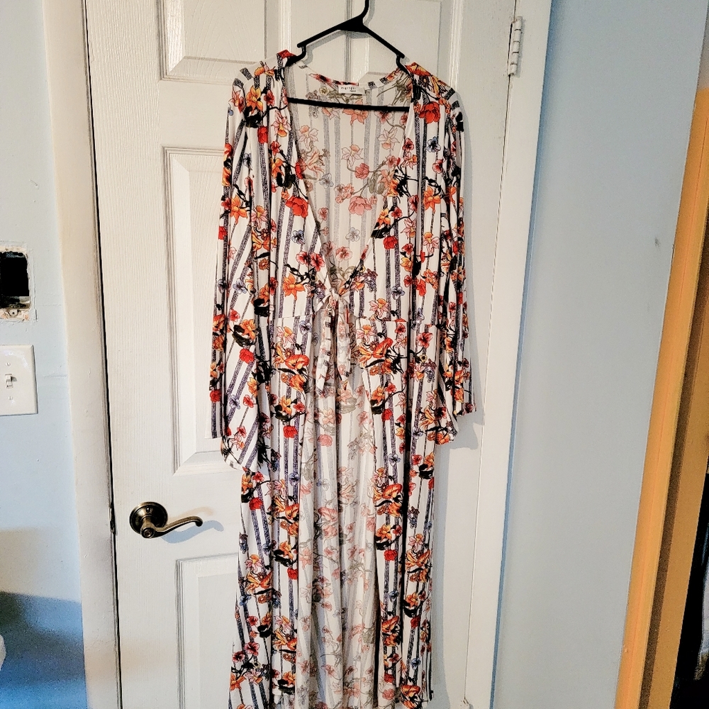 Myesper Women high/low top knot kimono